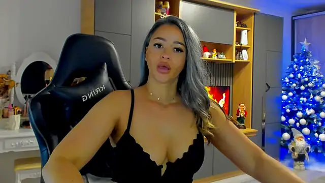 Claire95  online show from 12.05.25