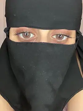 Snapshot of arabiaAna chatting on 09.09.25 arabiaAna online show from 09.09.25