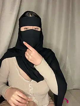 Snapshot of arabiaAna chatting on 02.07.26 arabiaAna online show from 02.07.26