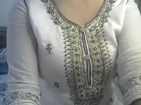 Snapshot of SiaraSiyA chatting on 02.08.25 SiaraSiyA online show from 02.08.25