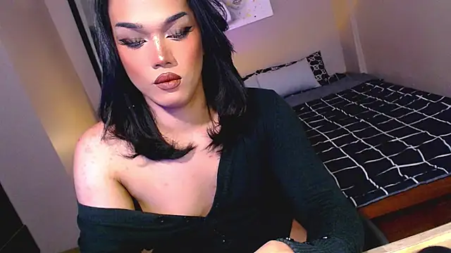 Ur temptress sam online show from 01.22.25