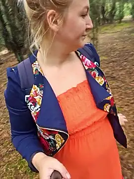 Marushka online show from 09.12.25