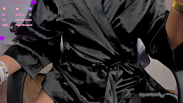 miataylorr1 online show from 02.27.25