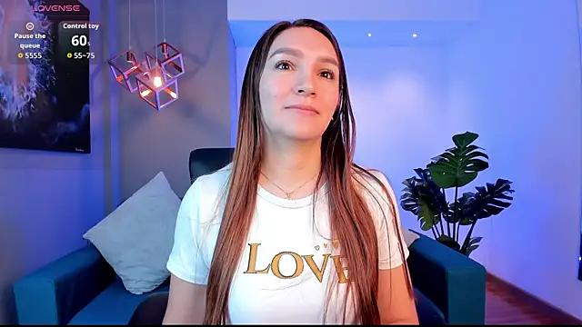 miataylorr1 online show from 07.04.26