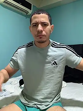 Snapshot of steven_clain chatting on 12.29.24 steven clain online show from 12.29.24