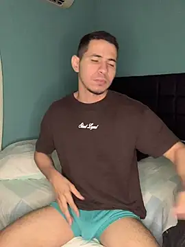 Snapshot of steven_clain chatting on 02.16.25 steven clain online show from 02.16.25