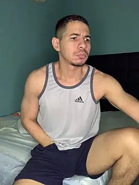 Snapshot of steven_clain chatting on 02.21.25 steven clain online show from 02.21.25