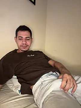 Snapshot of steven_clain chatting on 10.15.25 steven clain online show from 10.15.25