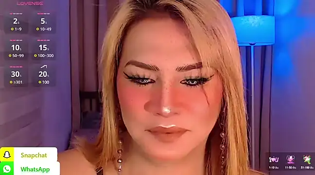 QUEEN GIAMOORE69 online show from 01.05.25