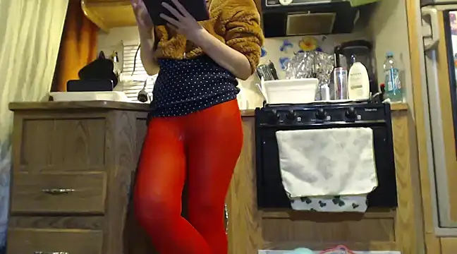 sexyinpantyhose online show from 12.30.24