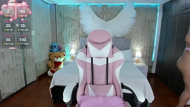 floryn susana online show from 01.23.25