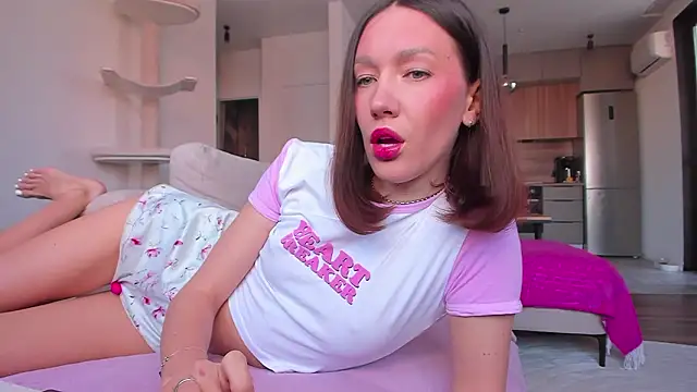 Snapshot of bestfootfetish chatting on 02.05.26 bestfootfetish online show from 02.05.26