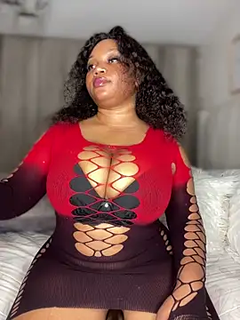 Snapshot of Hyra_Ari chatting on 03.01.26 Hyra Ari online show from 03.01.26