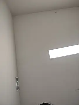 Snapshot of Susannemilf chatting on 10.13.25 Susannemilf online show from 10.13.25