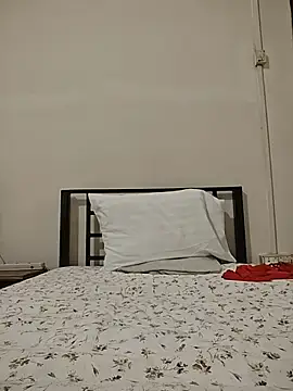 Susannemilf online show from 02.20.26