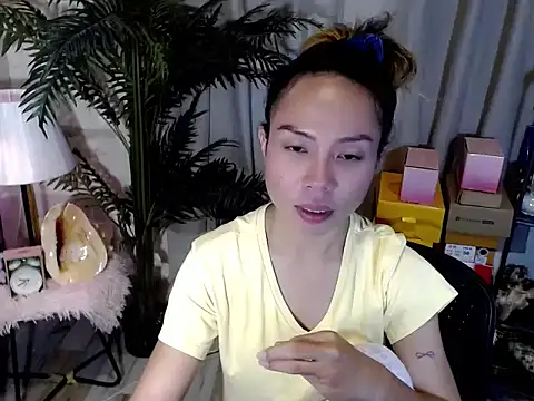 AsianTrixxx online show from 05.03.26