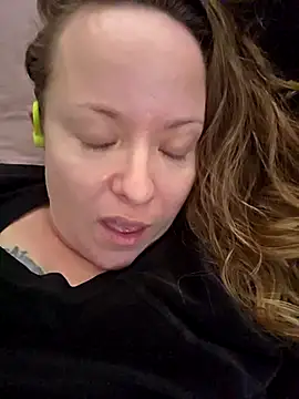 julimonroe online show from 03.01.25