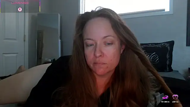 julimonroe online show from 11.11.25