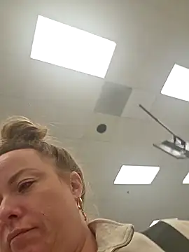 julimonroe online show from 03.28.26