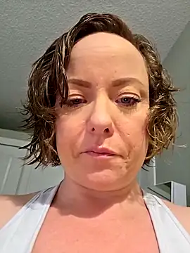 julimonroe online show from 05.05.26