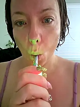 julimonroe online show from 05.12.26