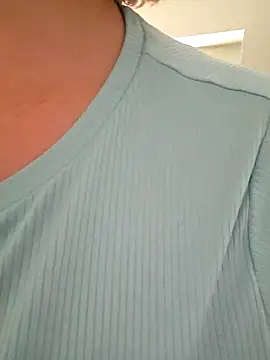 julimonroe online show from 05.13.26