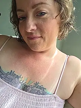julimonroe online show from 05.26.26