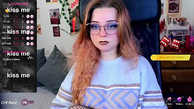 Snapshot of StellaMilla chatting on 01.26.25 StellaMilla online show from 01.26.25