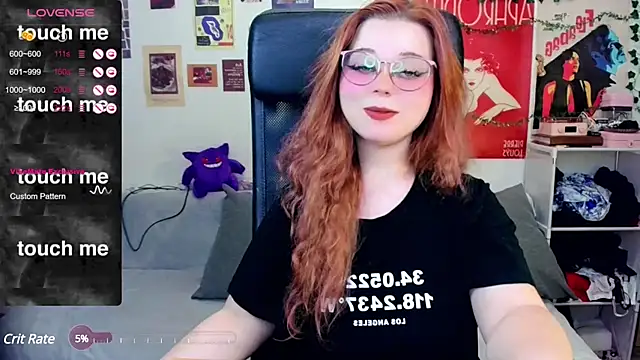 Snapshot of StellaMilla chatting on 02.25.25 StellaMilla online show from 02.25.25