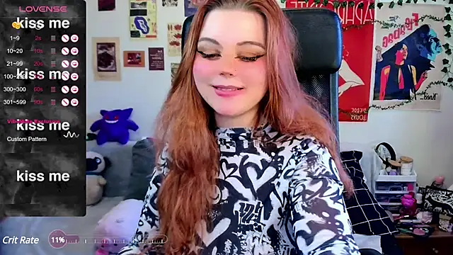 Snapshot of StellaMilla chatting on 03.15.25 StellaMilla online show from 03.15.25