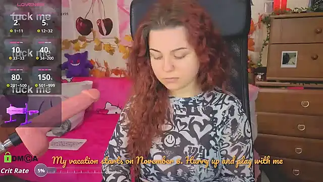 Snapshot of StellaMilla chatting on 11.05.25 StellaMilla online show from 11.05.25