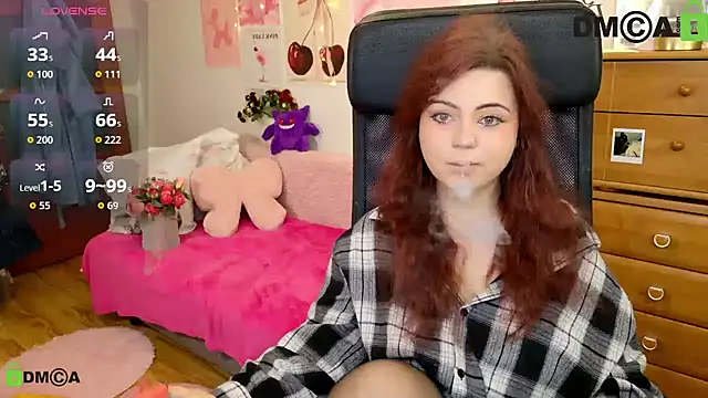 Snapshot of StellaMilla chatting on 02.16.26 StellaMilla online show from 02.16.26