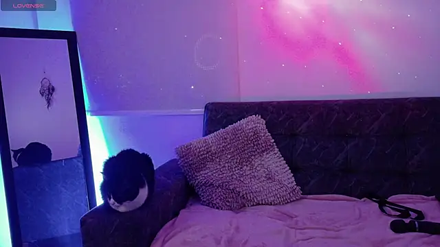 Lia Tinez online show from 09.29.25