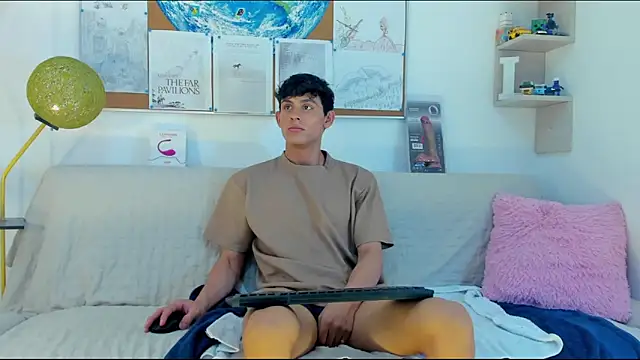 logan thomas online show from 04.25.26