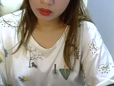    zurIII09  online show from 12.17.25