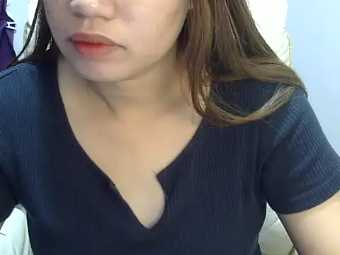    zurIII09  online show from 04.05.26