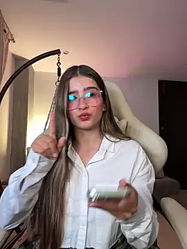 Snapshot of Stormiie777 chatting on 02.01.26 Stormiie777 online show from 02.01.26