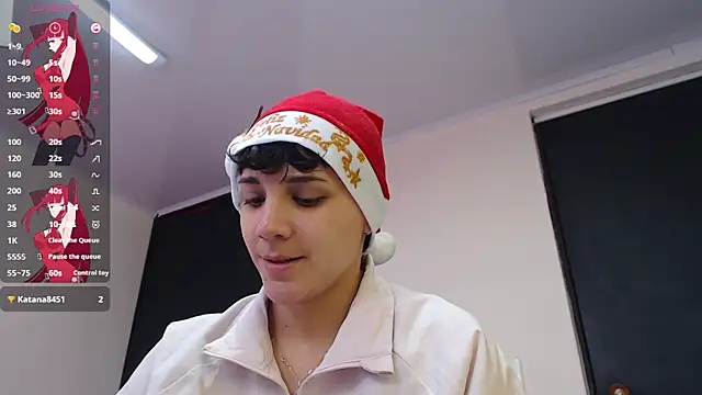 Snapshot of bad_giirl_ chatting on 12.23.24 bad giirl online show from 12.23.24