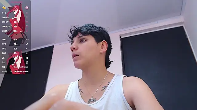 Snapshot of bad_giirl_ chatting on 01.25.25 bad giirl online show from 01.25.25