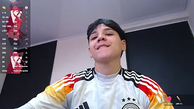 Snapshot of bad_giirl_ chatting on 02.18.25 bad giirl online show from 02.18.25