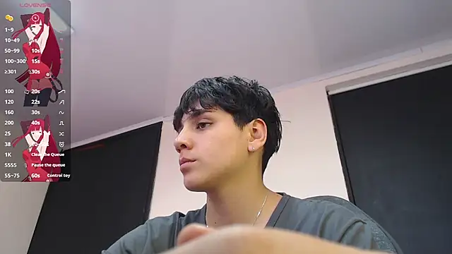 Snapshot of bad_giirl_ chatting on 02.27.25 bad giirl online show from 02.27.25