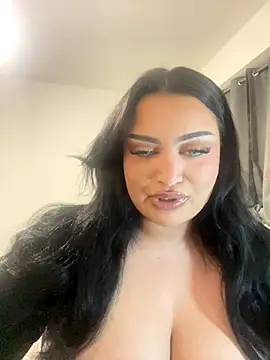 EmiliaPetrova online show from 10.18.25