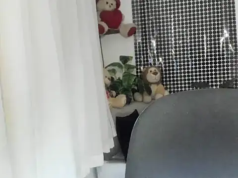 lorenitabella online show from 11.18.25