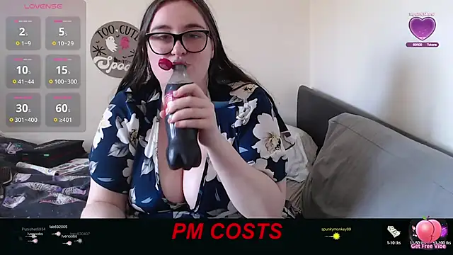 Rebecca Summer online show from 09.18.25