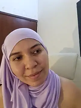 MatchedEyebrow online show from 03.08.25