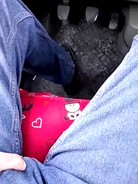 feet toes online show from 02.21.25