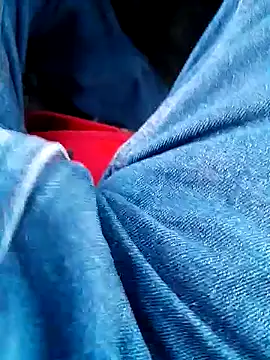 feet toes online show from 02.21.25