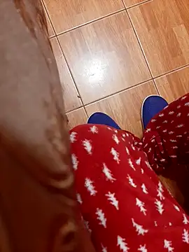 feet toes online show from 10.22.25