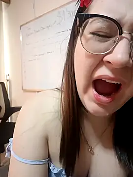 HunnyyLove online show from 12.07.24