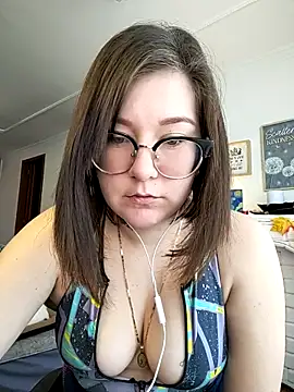 HunnyyLove online show from 03.10.25